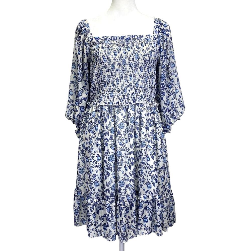 Super Natural Secret Mission Floral Chiffon Smocked Greenport Dress Blue Sz M